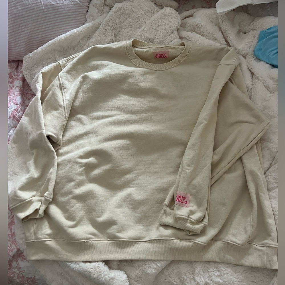 XS/S sand crewneck